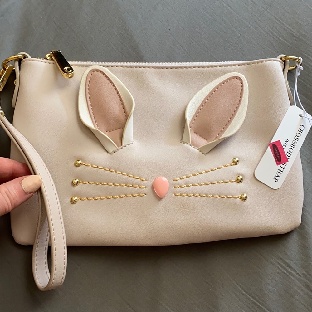 ✨BNWT 🐣 EASTER BUNNY CROSSBODY WRISTLET / CLUTCH !✨